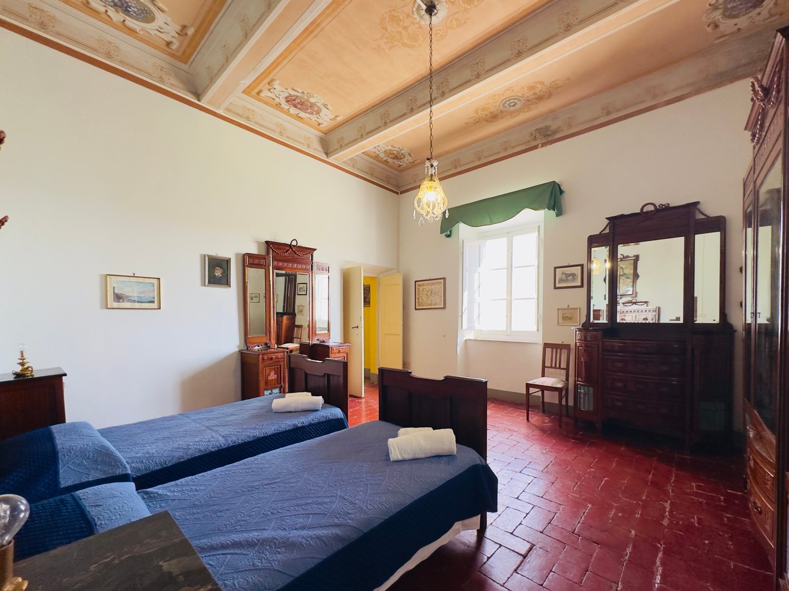 Villa-iolanda-interno